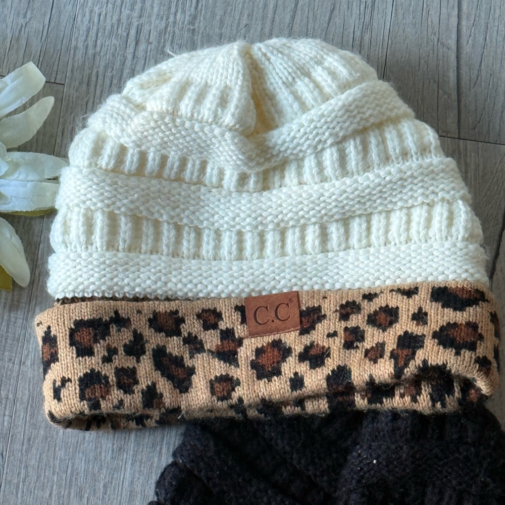 C.C  Black and Cream Leopard Beanie Set - Picture 3 of 3